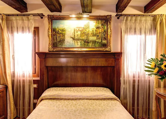 Palazzo La Scala Гостевой дом 3*