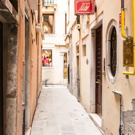 Palazzo La Scala